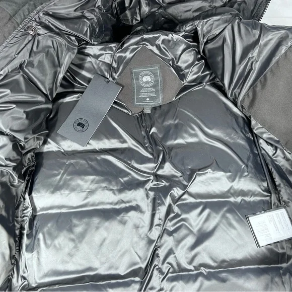 Canada Goose Macmillan Monochrome Black Label Parka - Picture 11 of 16